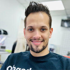 Meet your Posher, Alberto alejandro